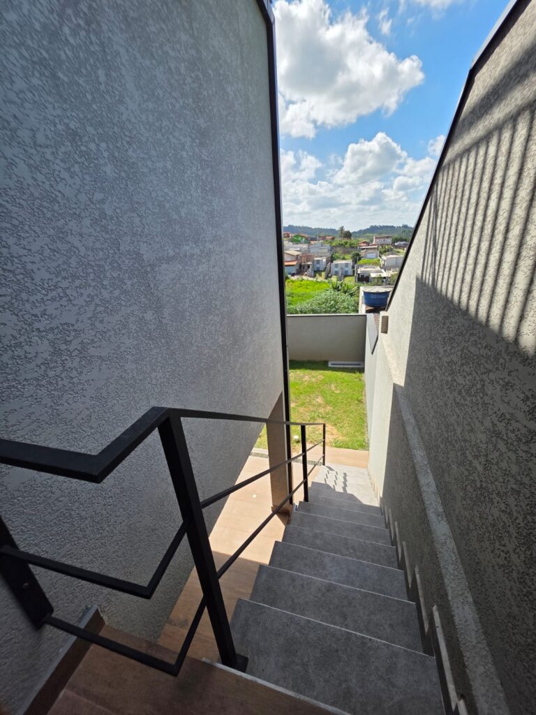 WhatsApp-Image-2025-12-09-at-18.11.34-2